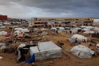 5 شهداء و6 إصابات جديدة بغزة وإحصائية وفيات الانهيارات والبرد تتصاعد