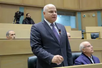 شباب عشيرة البشتاوي يشيدون بإنجازات وزير العمل