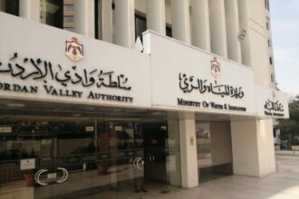 سلطة وادي الأردن توقع اتفاقيات للحفاظ على المياه