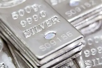 قفزة تاريخية لأسعار الفضة