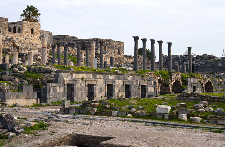 ارتفاع عدد زوار أم قيس الأثرية بشكل ملحوظ