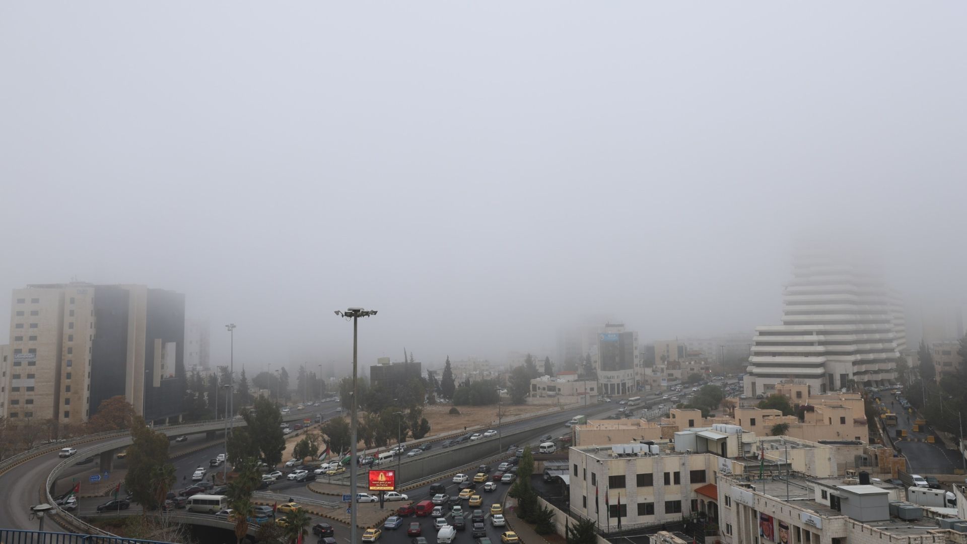 صورة حول : الطقس ..كتلة باردة وأمطار شمال ووسط المملكة الطقس ..كتلة باردة وأمطار شمال ووسط المملكة