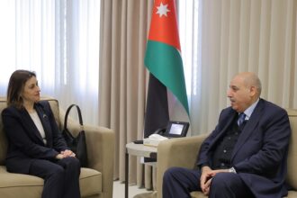 القاضي يلتقي السفيرة اليونانية