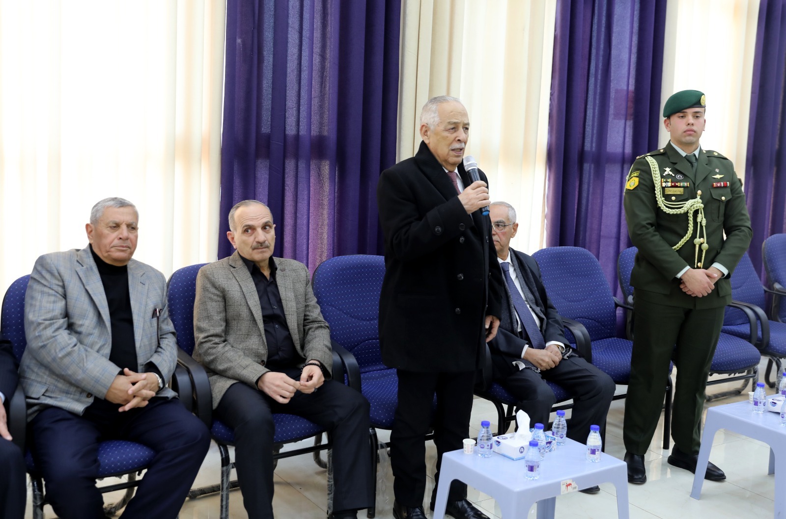 مندوبا عن الملك وولي العهد. العيسوي يعزي عشيرتي العمايرة والخرابشة