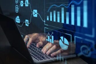 يابانيون يبتكرون تقنية اتصالات بالضوء بسرعة 3.48 ميغابت