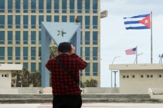 كوبا تتهم ترامب بخنق اقتصادها إثر تهديده برسوم على النفط