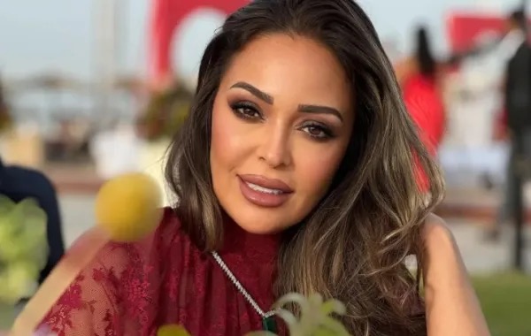 صورة حول : داليا البحيري تخضع لعملية شد الوجه وتكشف السبب داليا البحيري تخضع لعملية شد الوجه وتكشف السبب