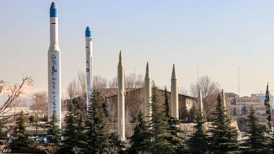 إيران تمتلك ترسانة صاروخية واسعة تهدد أهدافًا إقليمية وإسرائيلية