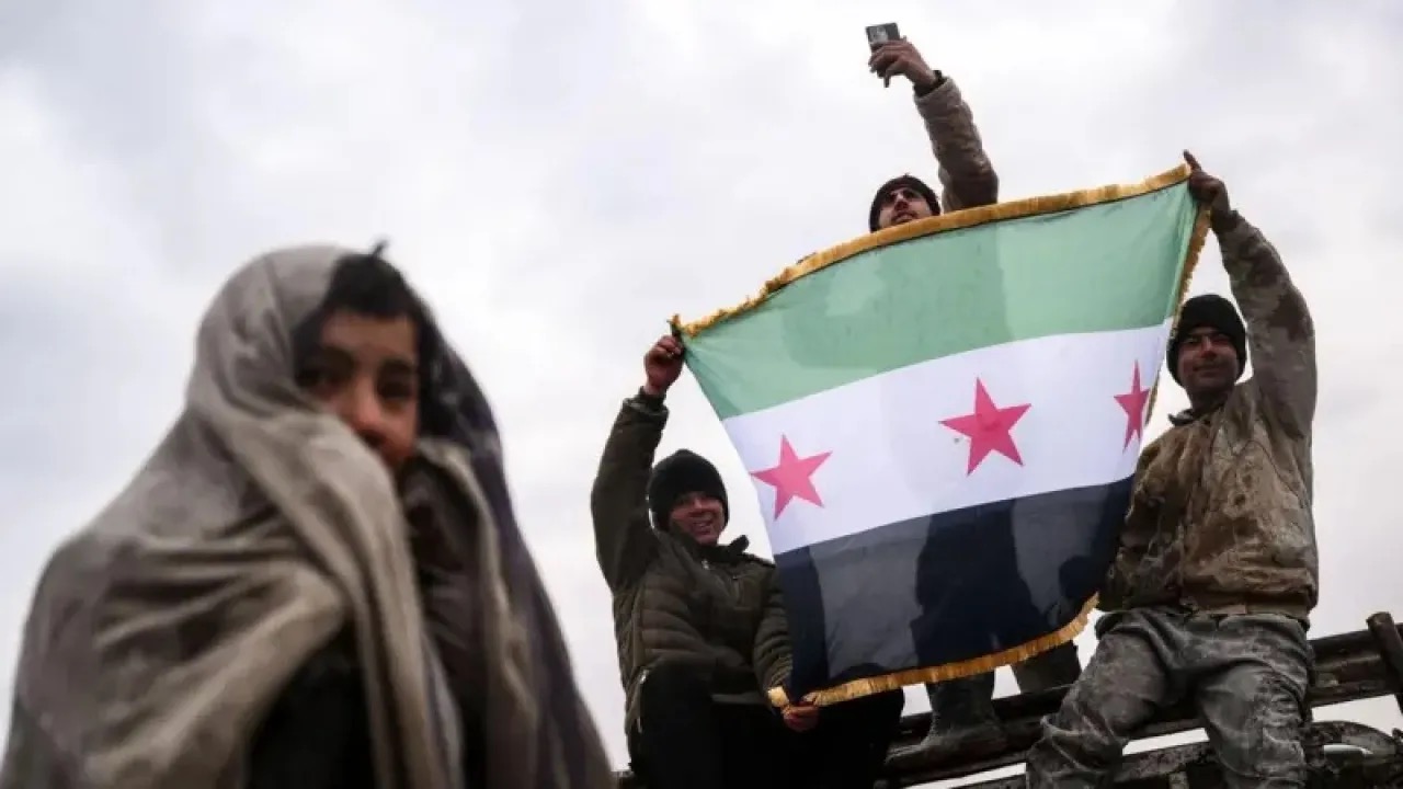 الجيش السوري يسيطر على أكبر حقول النفط والغاز شرق البلاد