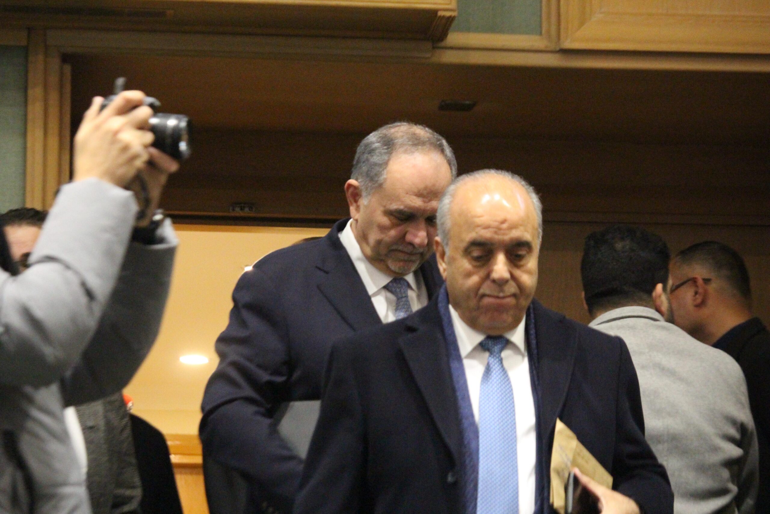 لقطات قبيل انطلاق جلسة النواب اليوم