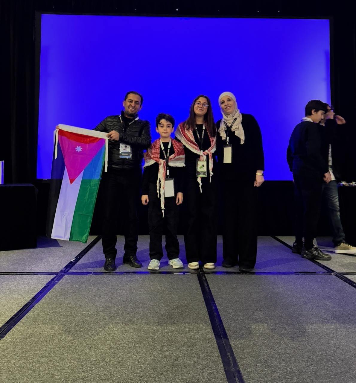 صورة حول : بالصور والفيديو… حين يكون الإنجاز علمًا… ويكون الفخر وطنًا… بالصور والفيديو… حين يكون الإنجاز علمًا… ويكون الفخر وطنًا…