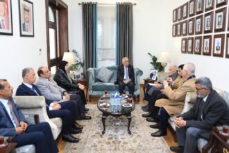 العيسوي يلتقي وفدين من جمعيات خيرية ويؤكد دعم القيادة الهاشمية للعمل الوطنيفي