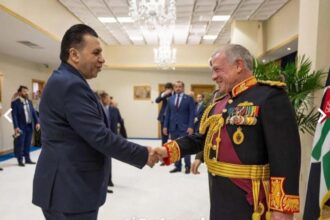 السعود: مع الملك وجيشنا لتعزيز الجاهزية وحماية الوطن