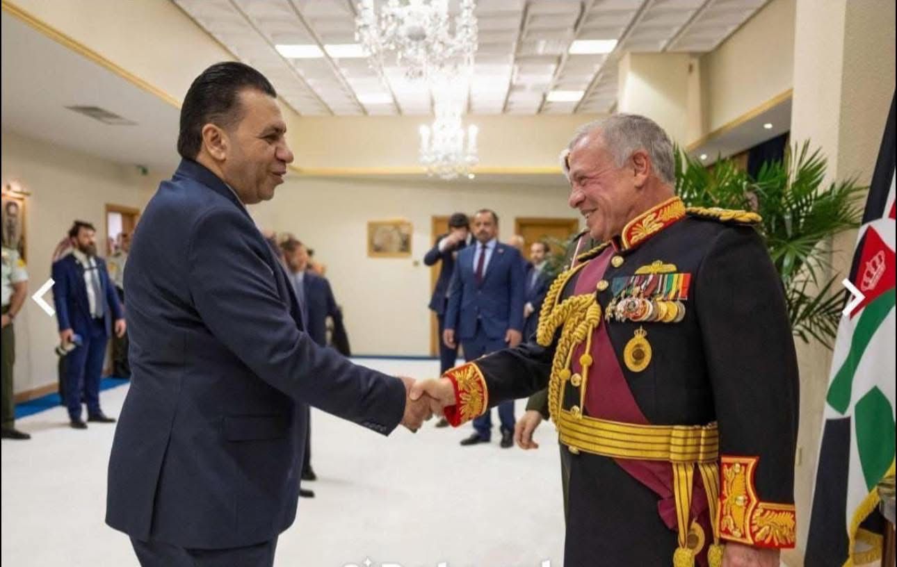 صورة حول : السعود: مع الملك وجيشنا لتعزيز الجاهزية وحماية الوطن السعود: مع الملك وجيشنا لتعزيز الجاهزية وحماية الوطن