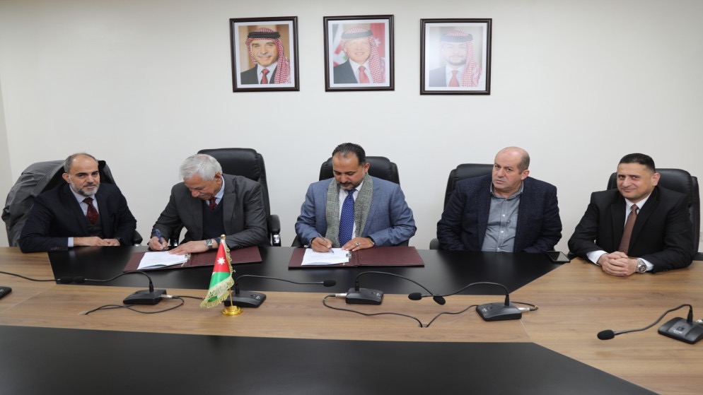 اتفاقية بين وادي الأردن والهيئة الوطنية لإنشاء مزارع نموذجية للحمضيات