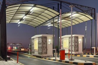 الحكومة تطرح طريقًا بديلًا مدفوع الرسوم بين عجلون وعمّان بشراكة مع القطاع الخاص