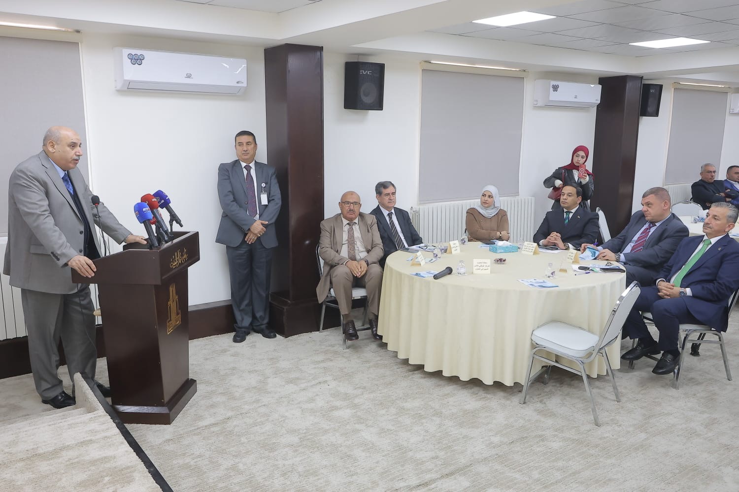 القاضي يرعى في جامعة آل البيت يوماً علميا حول الاقتصاد الرقمي