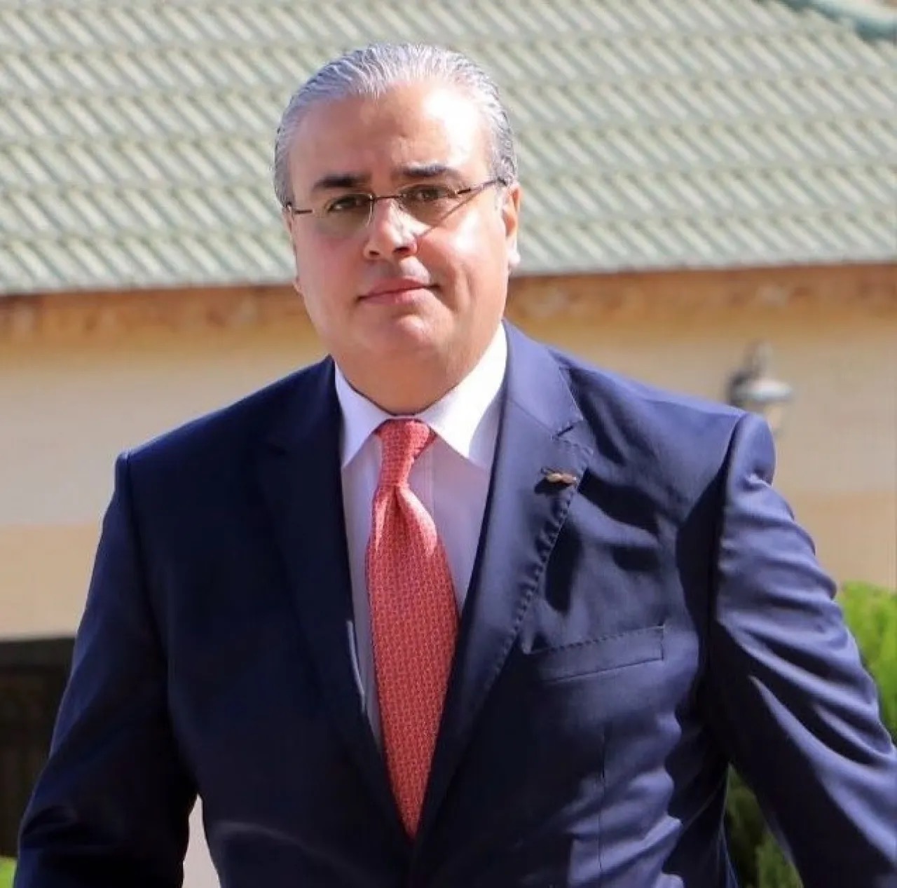 عاجل | بالأسماء.. وزير الصحة يقرر ترفيع موظفين إلى الدرجة الثالثة الفئة الأولى