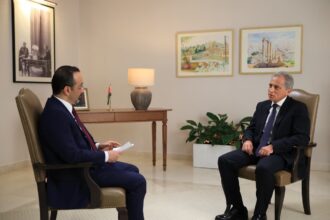 عاجل| رئيس الوزراء: جلالة الملك يبحث دائماً عن الفرص لتجاوز التحديات