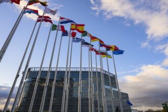 دول أوروبية تعلن وحدة موقفها بوجه تهديدات ترامب الجمركية