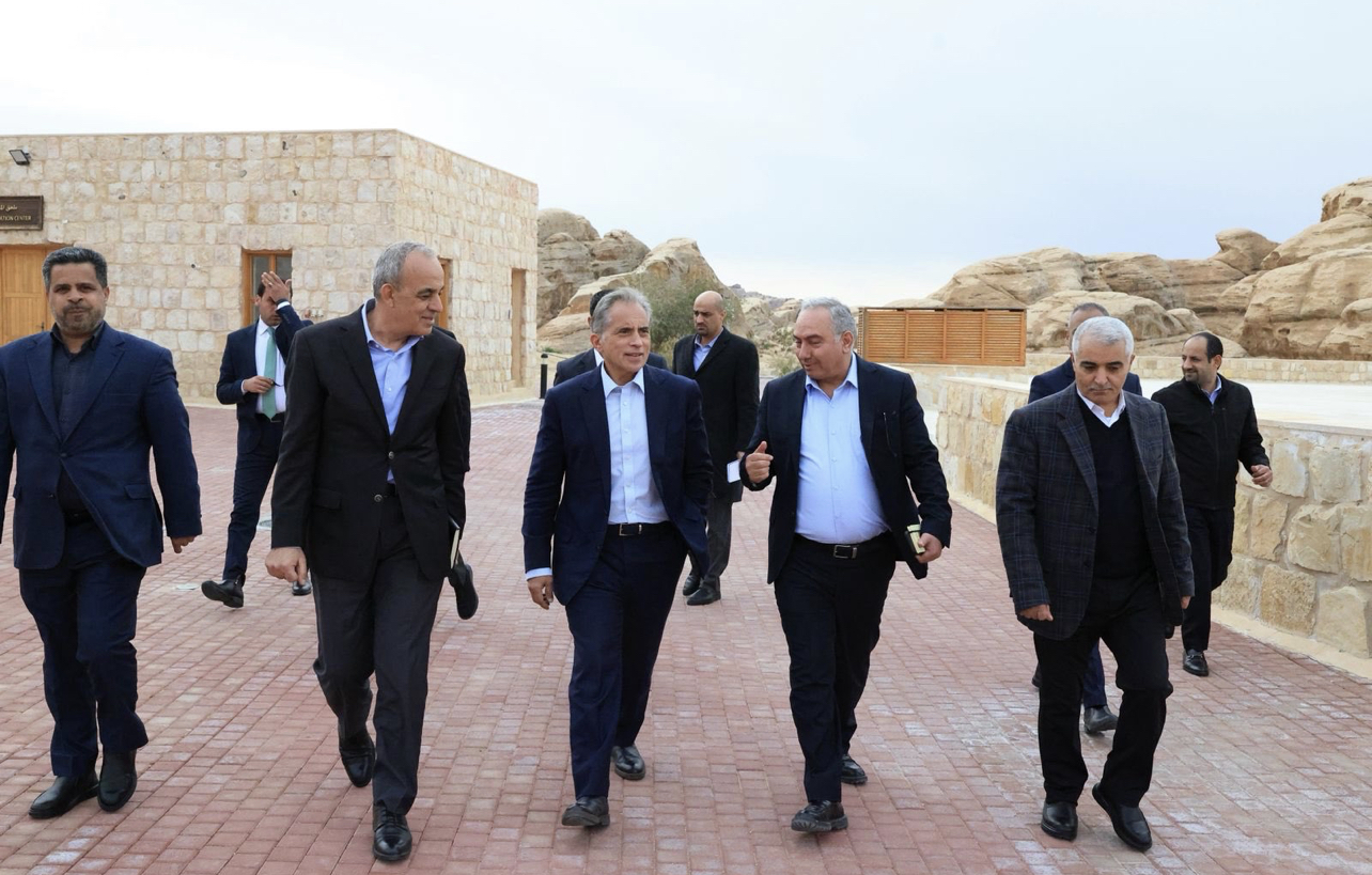 جعفر حسان يزور القرية الثقافية في البترا