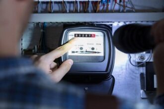 هيئة الطاقة تُبقي فرق أسعار الوقود في الكهرباء لشهر شباط صفرًا