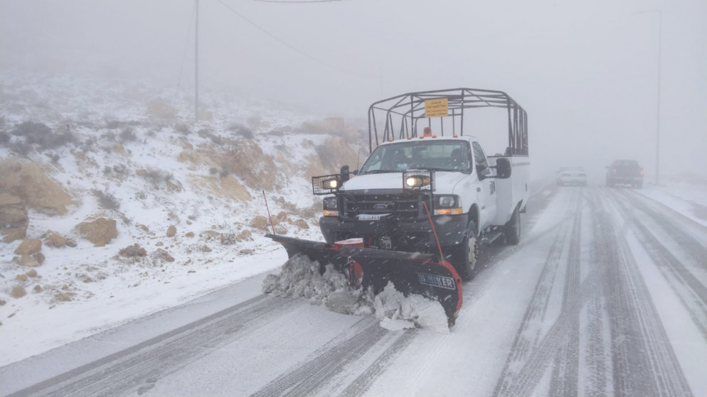 صورة حول : عاجل | ثلوج على قمم الطفيلة وتحذيرات من الانجماد مع تعمّق المنخفض الجوي عاجل | ثلوج على قمم الطفيلة وتحذيرات من الانجماد مع تعمّق المنخفض الجوي