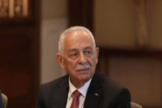 عاجل | العيسوي يشكر الملك وولي العهد والمعزين بوفاة شقيقته