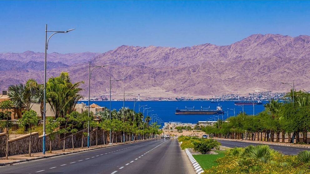 العقبة تؤكد تطوير القطاع السياحي في وادي رم