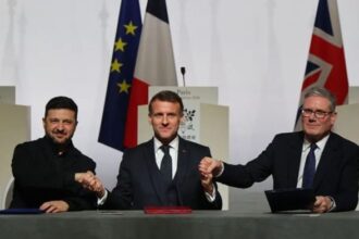 باريس تعلن إنشاء قوة متعددة الجنسيات لدعم أوكرانيا بعد وقف محتمل لإطلاق النار