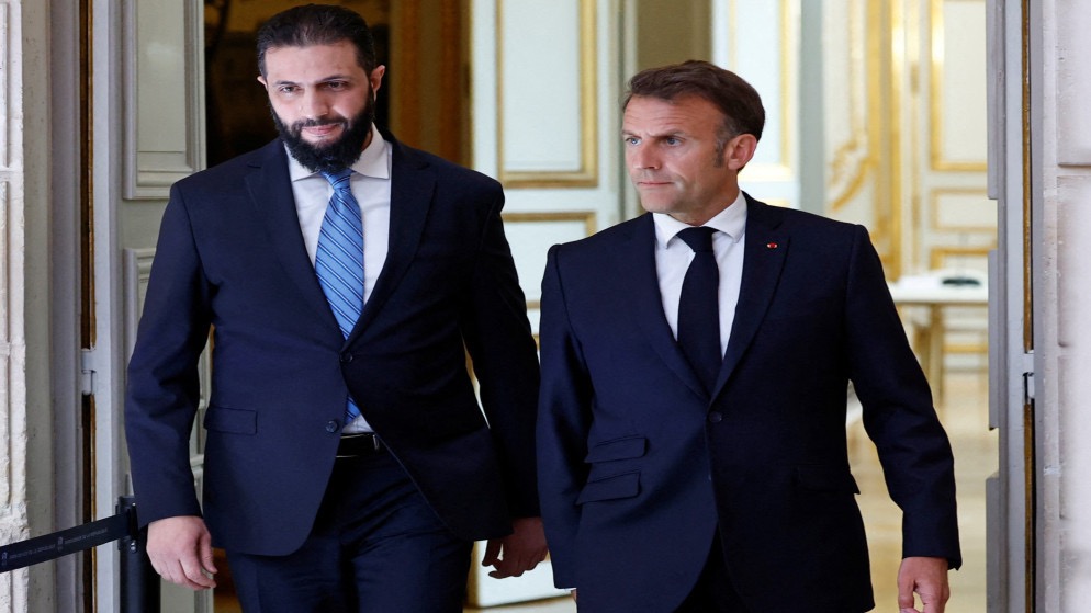 ماكرون يبلغ الشرع قلقه من تصاعد العنف ويدعو لوقف دائم لإطلاق النار