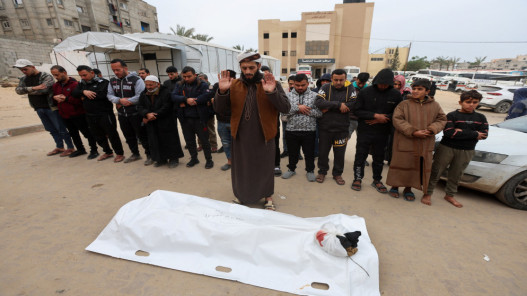 استشهاد فلسطيني برصاص الاحتلال شرق خان يونس