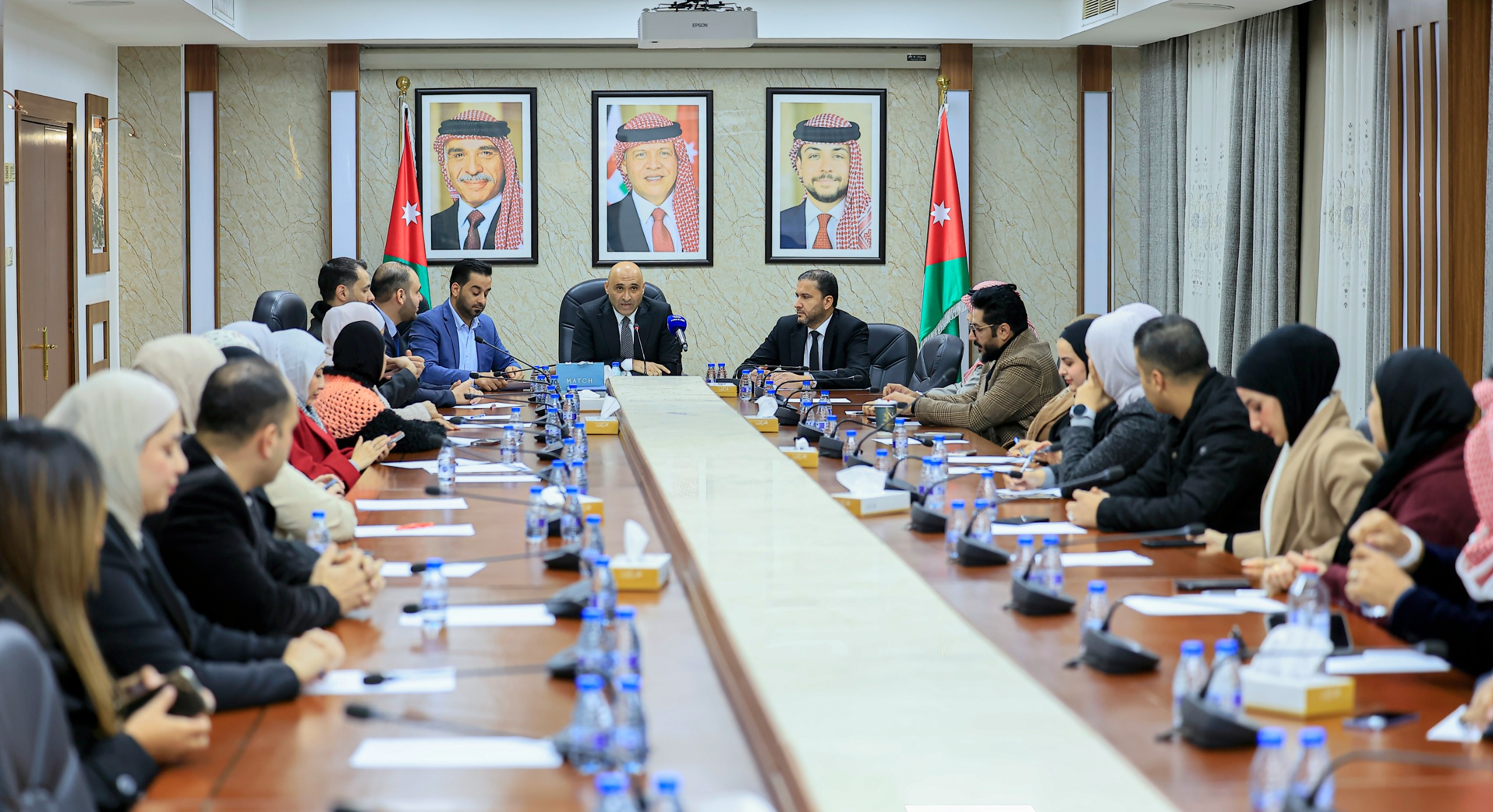 صورة حول : السراحنة: سمعة الجامعات الأردنية تعكس تميز مخرجاتها في القطاع الصحي السراحنة: سمعة الجامعات الأردنية تعكس تميز مخرجاتها في القطاع الصحي