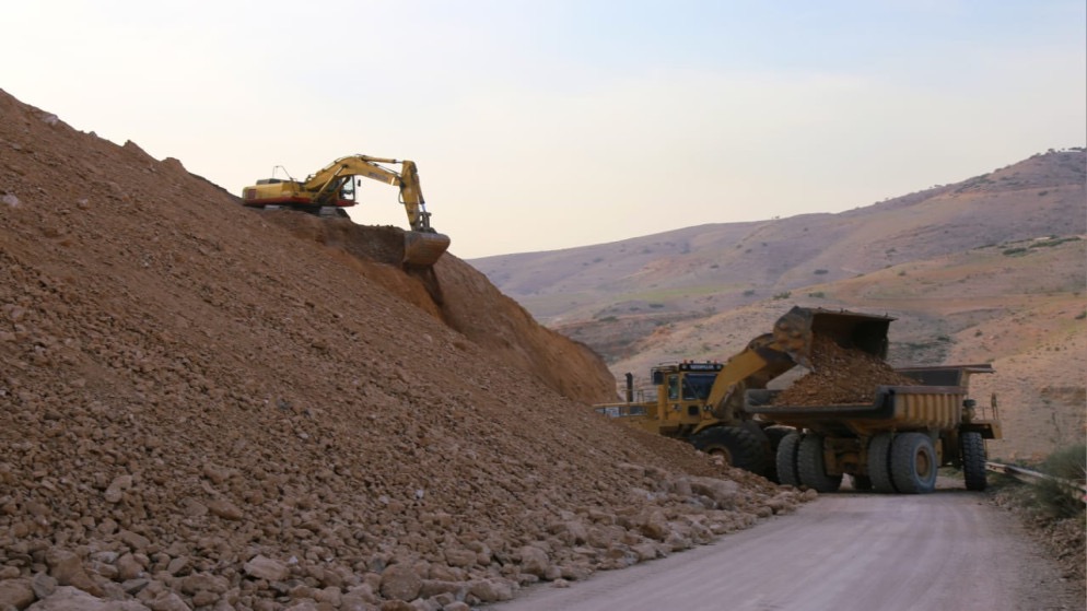 أشغال البلقاء تطرح عطاءات طرق بقيمة 2.05 مليون دينار