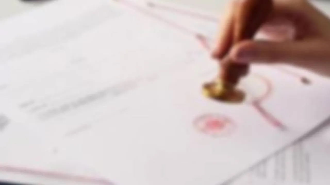 صورة حول : تزوير منظم يسقط 450 اسماً في الكويت تزوير منظم يسقط 450 اسماً في الكويت