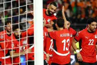 كاف يعلن حكام مباراتي نصف نهائي أمم إفريقيا