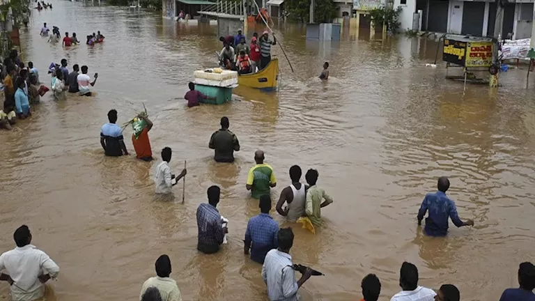 وفاة أكثر من 100 شخص جراء فيضانات الجنوب الأفريقي