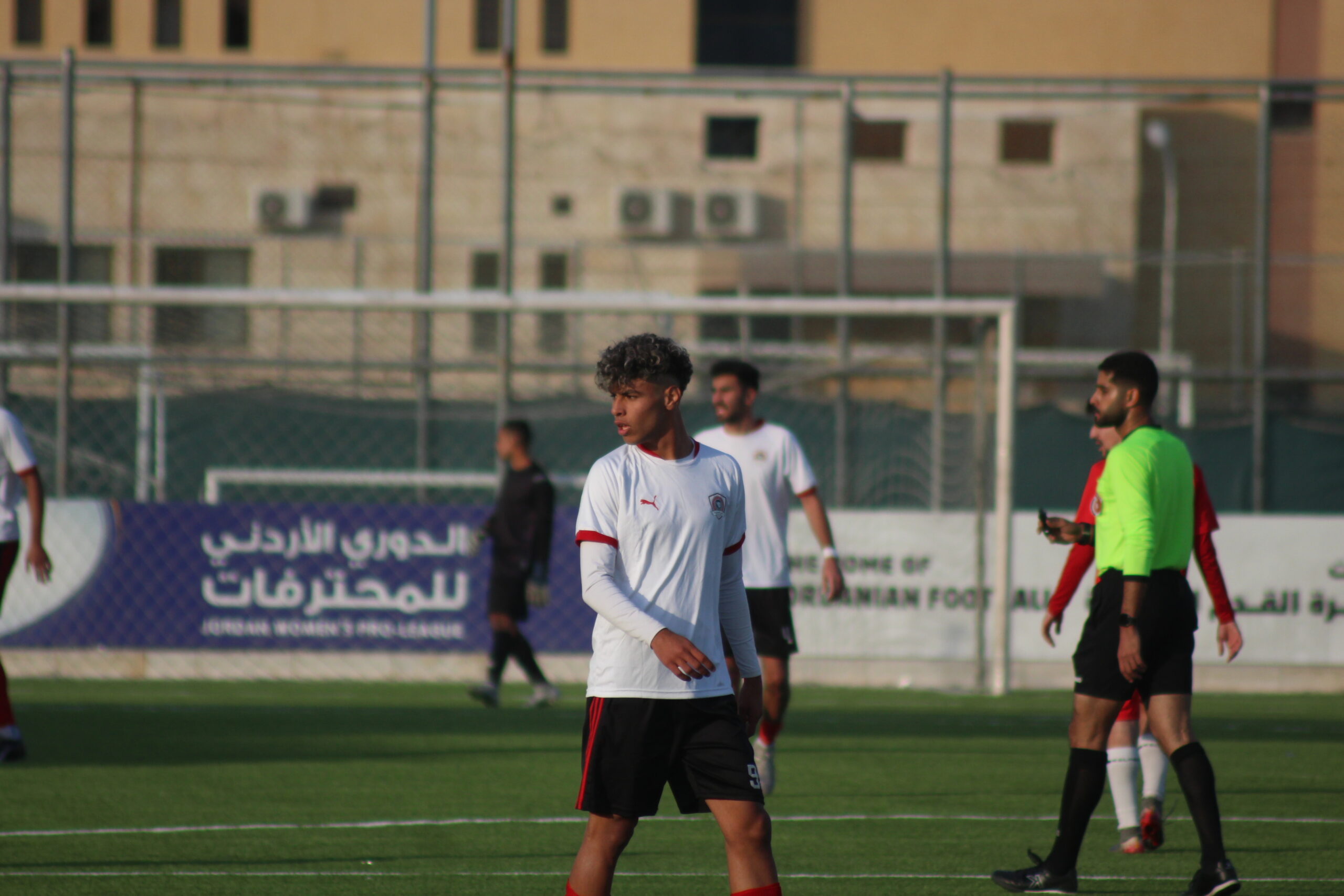 الجزيرة يتوج بلقب الدوري الرديف للمحترفين "صور وفيديو"