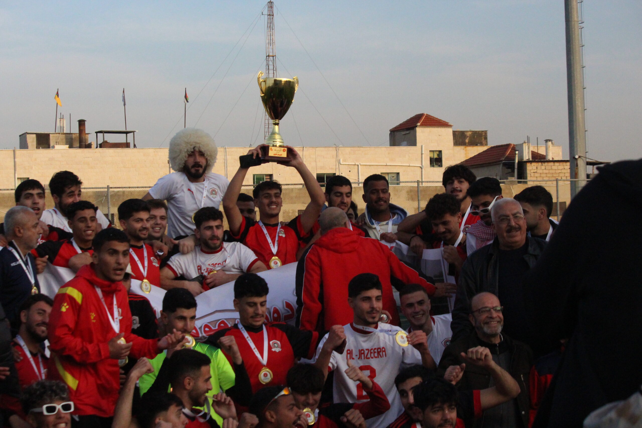 الجزيرة يتوج بلقب الدوري الرديف للمحترفين "صور وفيديو"