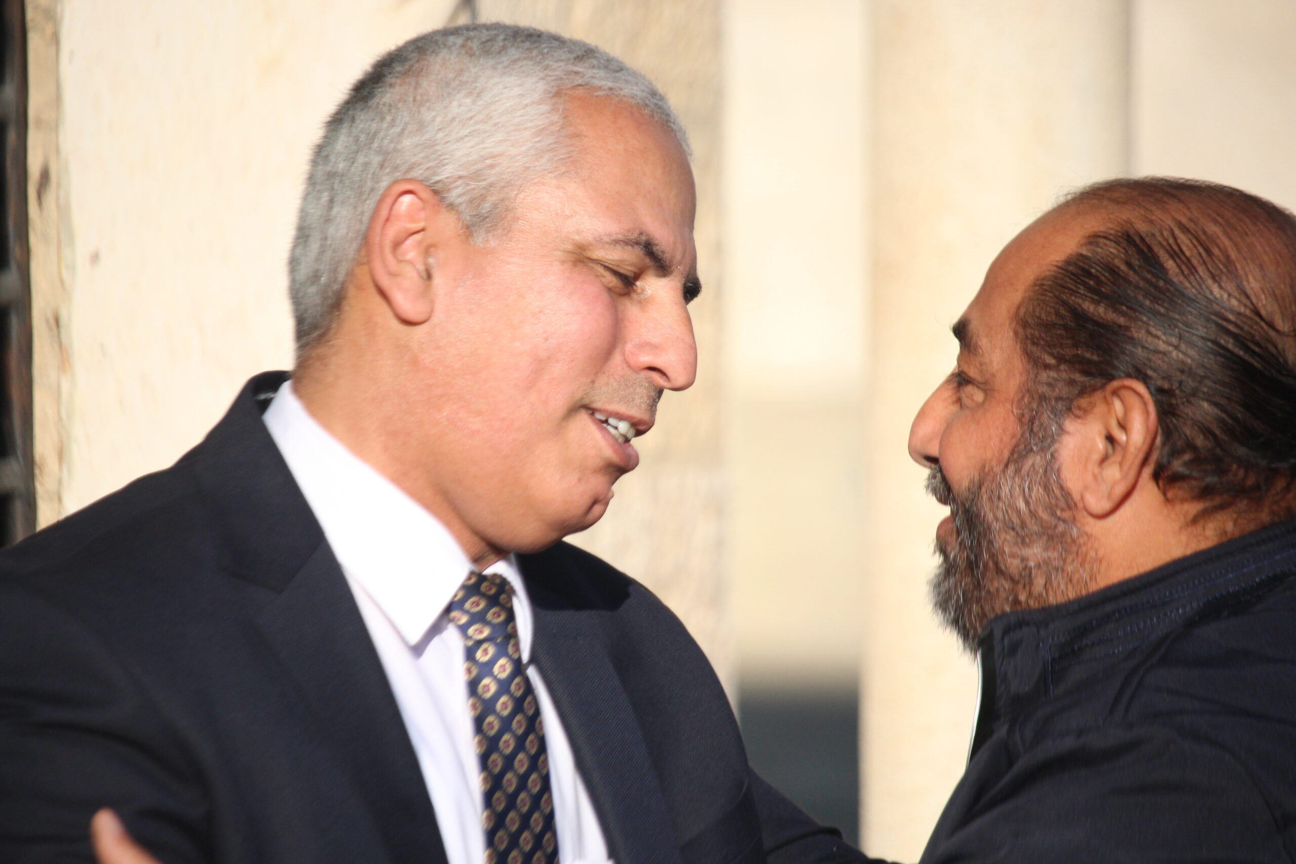 الدكتور أنس الصلاحات.. ألف ألف مبارك "فيديو وصور"