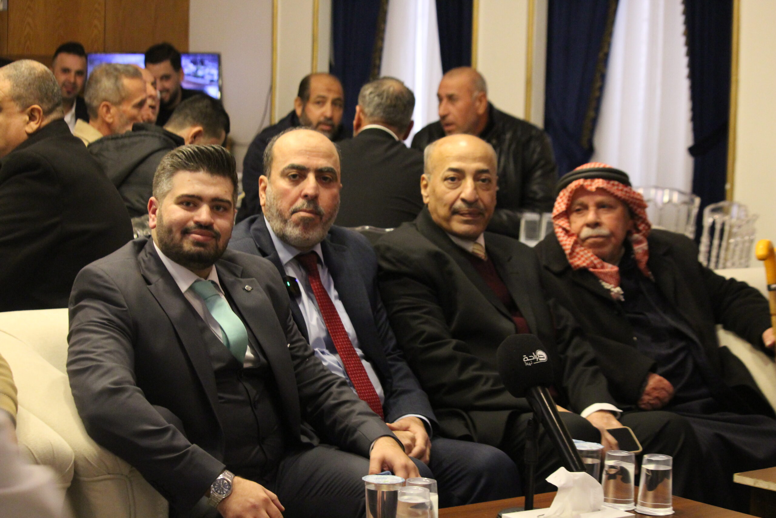 الدكتور أنس الصلاحات.. ألف ألف مبارك "فيديو وصور"