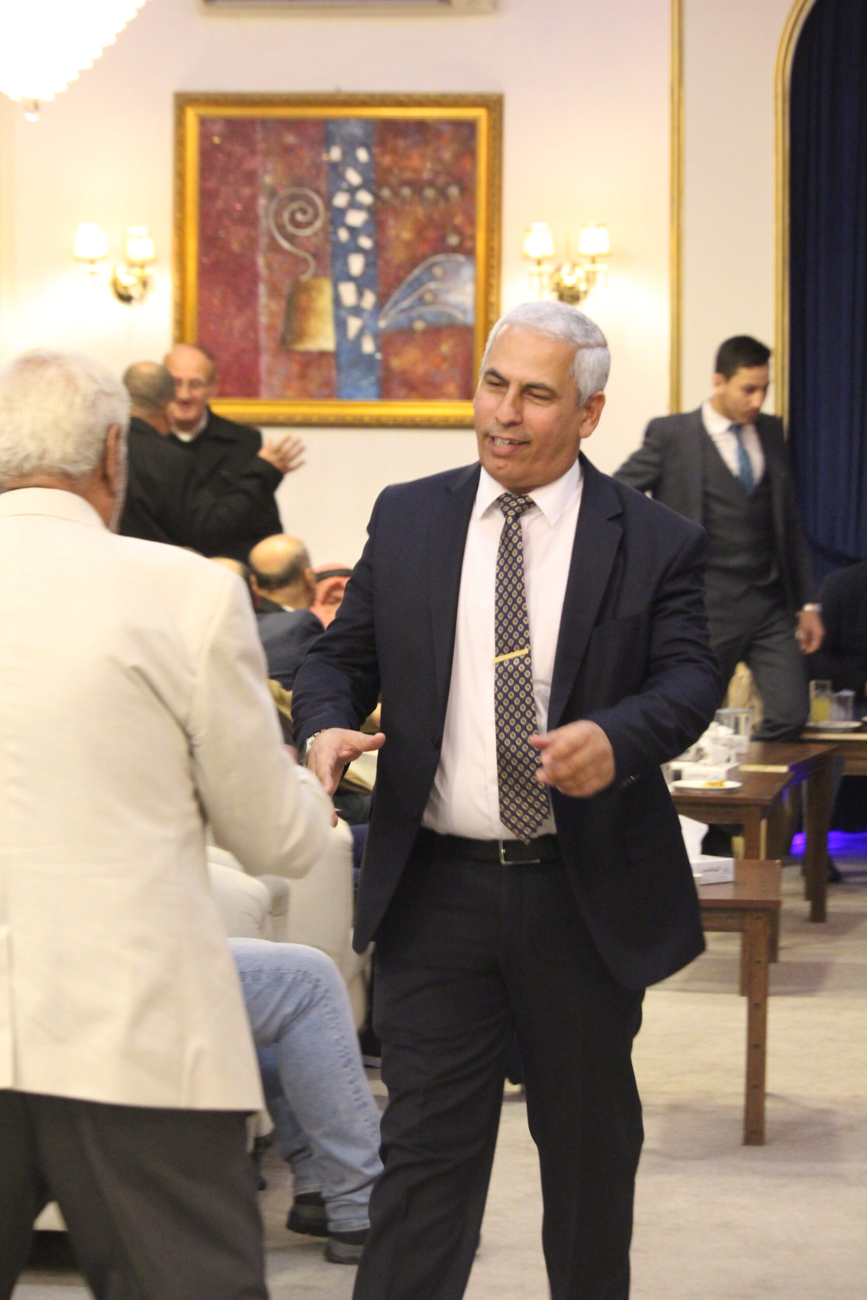 الدكتور أنس الصلاحات.. ألف ألف مبارك "فيديو وصور"