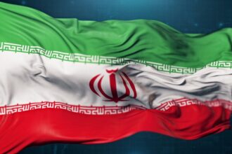 مقتل عنصر بالحرس الثوري الإيراني وسط احتجاجات اقتصادية تتصاعد