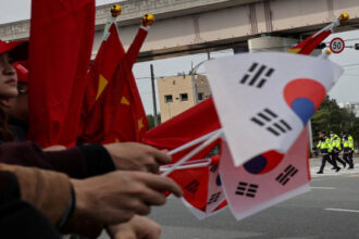 الصين تستضيف رئيس كوريا الجنوبية لتعزيز العلاقات وسط توتر مع اليابان