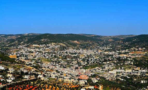 مواطنون في عجلون يطالبون بحلول لمياه الأمطار والمجلس يعلن خطط تطويرية