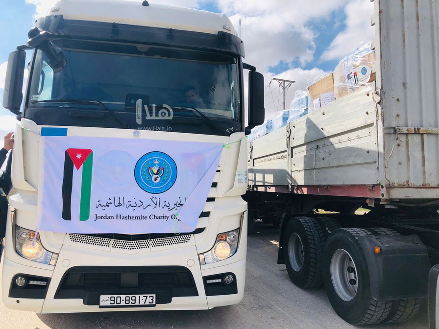 الخيرية الهاشمية تقدّم مساعدات إنسانية للنازحين في جنوب غزة