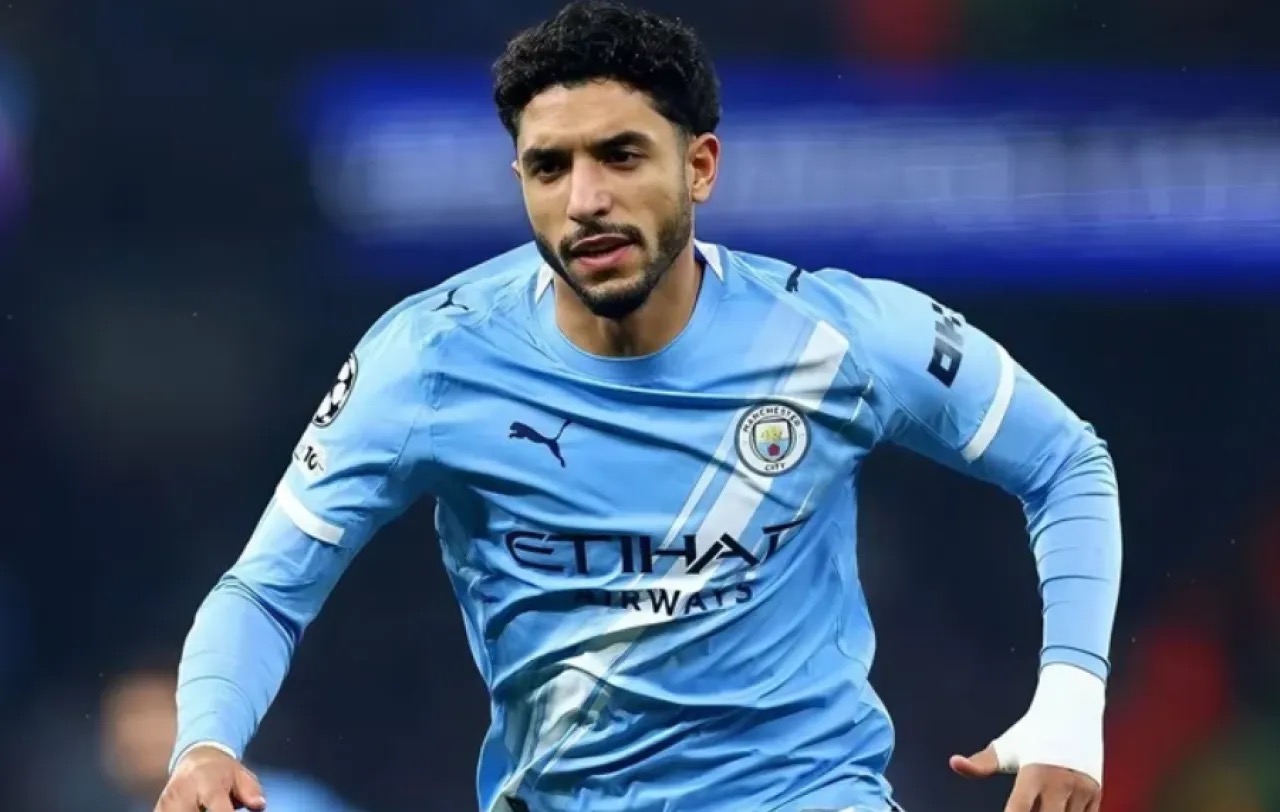 أستون فيلا ينضم إلى سباق ضم عمر مرموش في سوق الانتقالات الشتوية