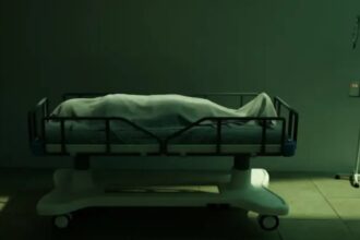 وفاة مسنّة تجمّدًا تهز مدينة كارابوك التركية وتعيد ملف معاناة كبار السن للواجهة