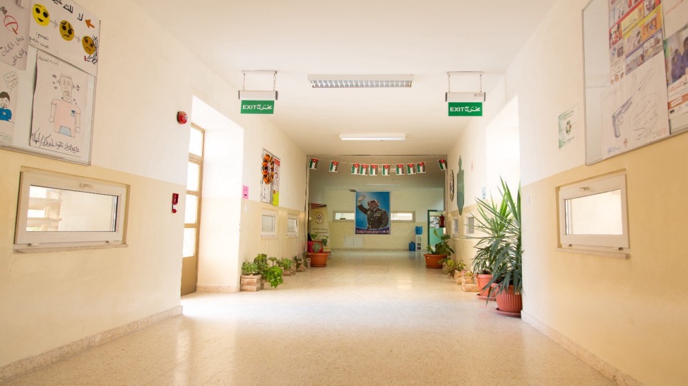 صورة حول : 701 مدرسة في الأردن تخلو من مراسلين “آذنة” ونظام المياومة يُعتمد حسب الحاجة 701 مدرسة في الأردن تخلو من مراسلين “آذنة” ونظام المياومة يُعتمد حسب الحاجة