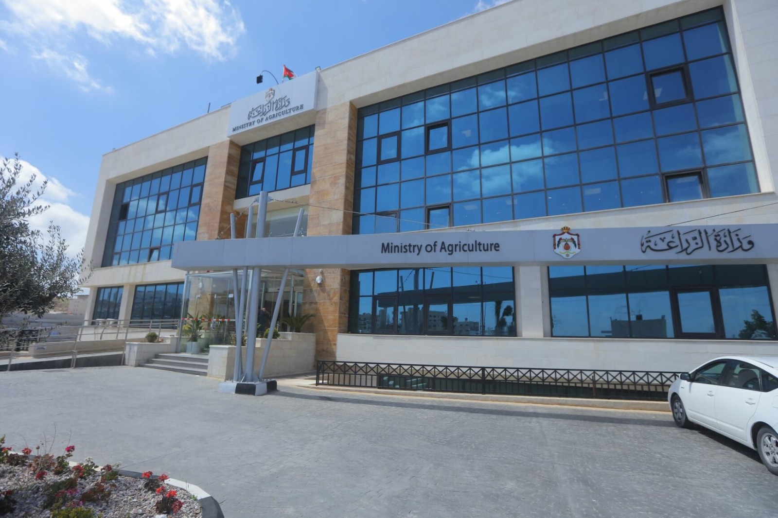 الزراعة تبدأ بإنشاء مبنى جديد لمديرية زراعة لواء الأغوار الشمالية